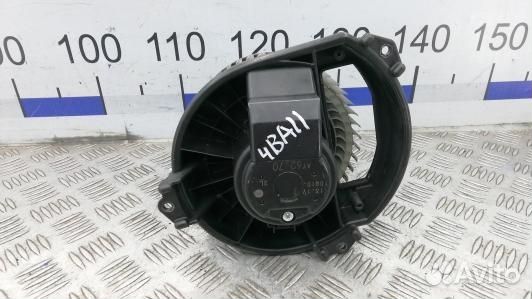 Моторчик печки jeep cherokee KL (4BA11KK01)