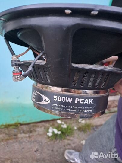 Сабвуфер Alpine type E10
