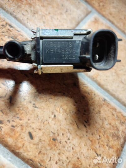 Клапан вакуумный Mitsubishi Lancer 10 седан 4A92