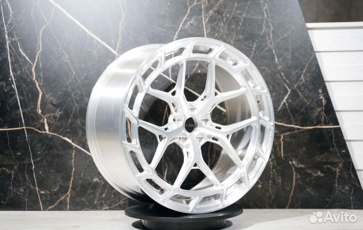 Кованые диски R22