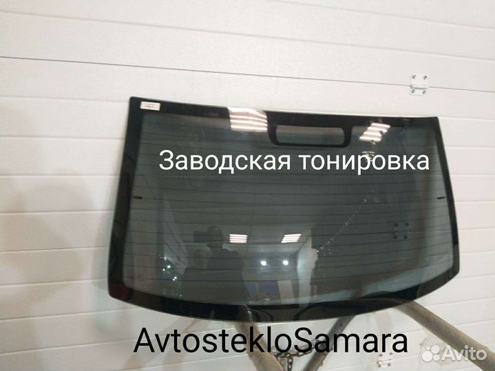 Заднее стекло с эо Калина / Гранта