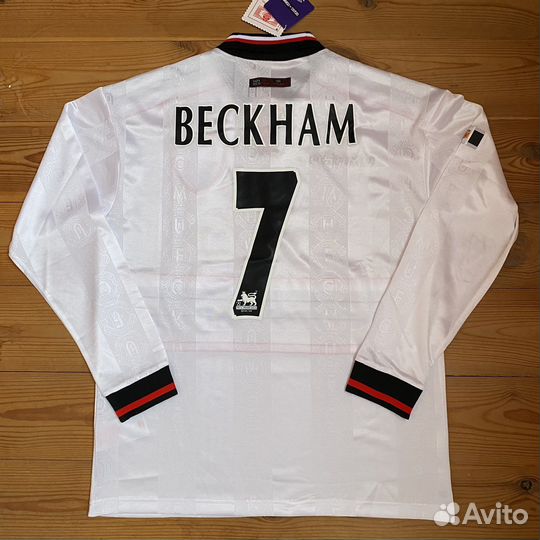 Футбольная форма Манчестер Юнайтед (ретро, новая)