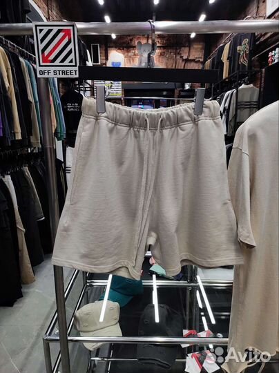 Шорты Off Street