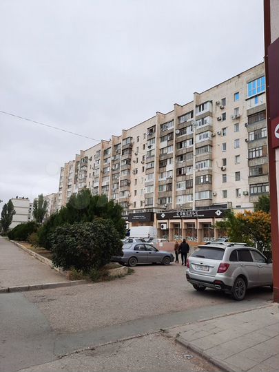 Торговая площадь, 81.7 м²
