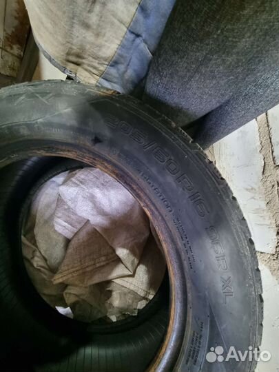 Nokian Tyres Hakkapeliitta R2 205/60 R16