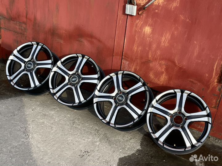 Литые r16 диски 5*108 ET50 цо63.4 форд фокус 2