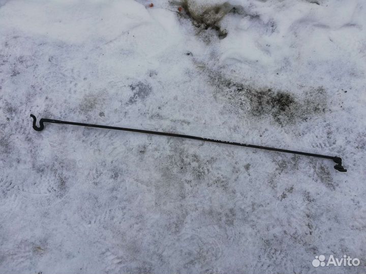 Упор капота Опель Фронтера А