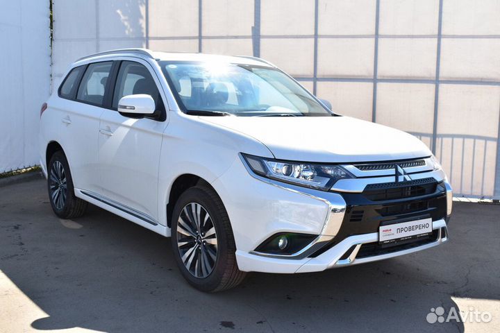 Mitsubishi Outlander 2.4 CVT, 2022