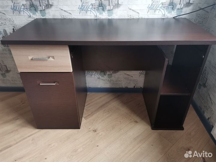 Компьютерный стол бу