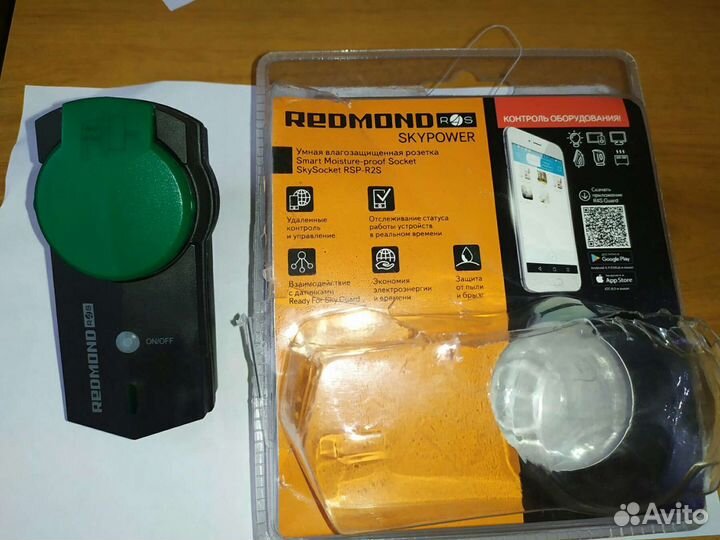 Умная розетка Redmond SkySocket RSP-R2S