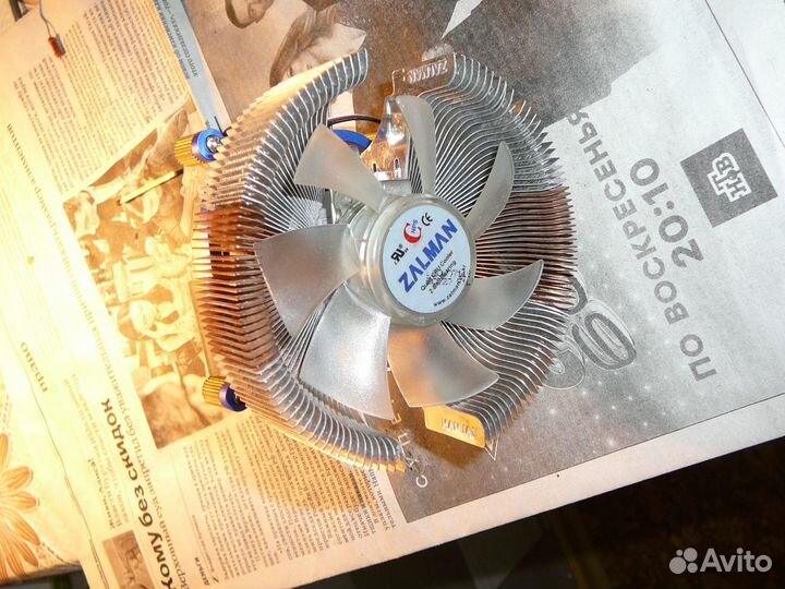 Большой вентилятор мощный блоком питания 12 вольт