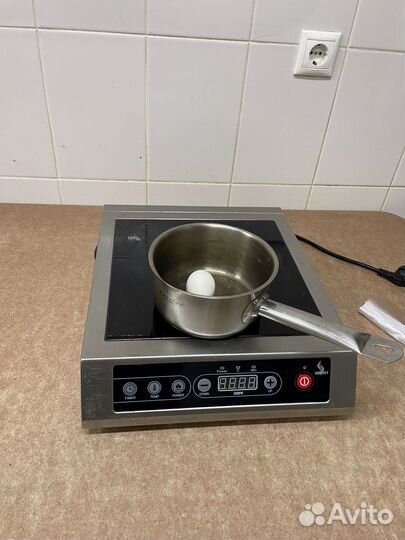 Индукционная плита 3500