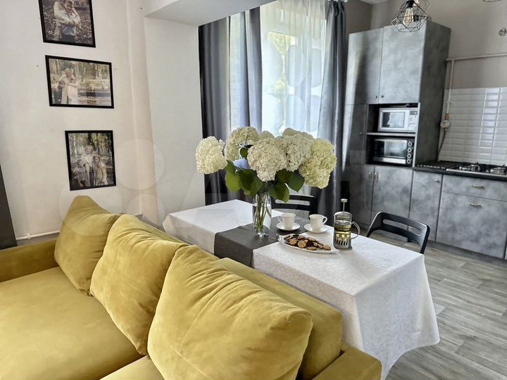 3-к. квартира, 80,1 м², 1/2 эт.