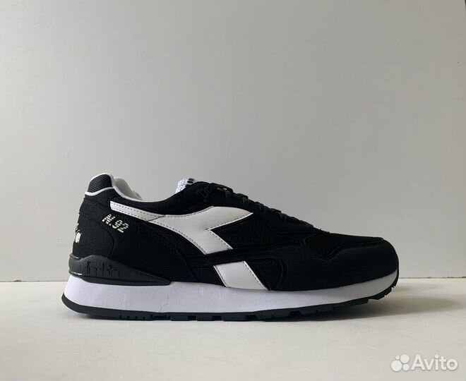 Кроссовки Diadora