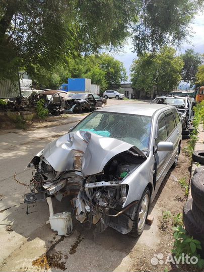 Митсубиси лансер по запчастям