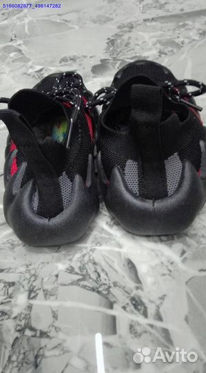 Черно-красные кроссовки изики для мальчиков (Арт.5