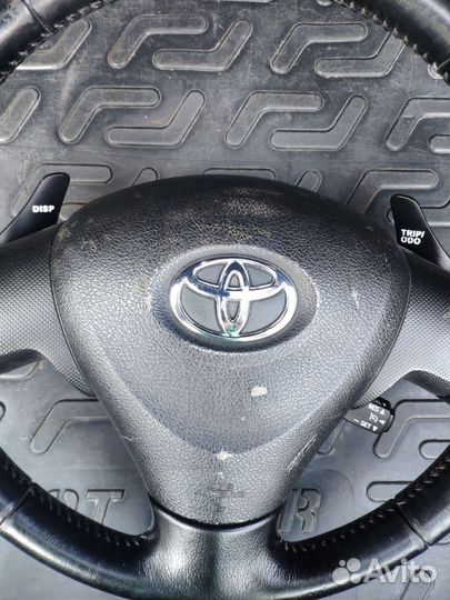 Руль toyota corolla 150