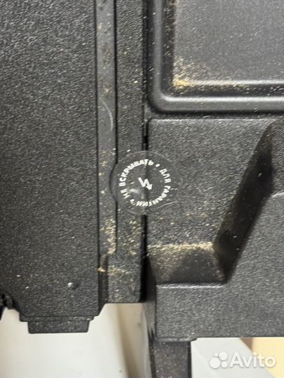 Телевизор Sber SDX-32H2124 на запчасти