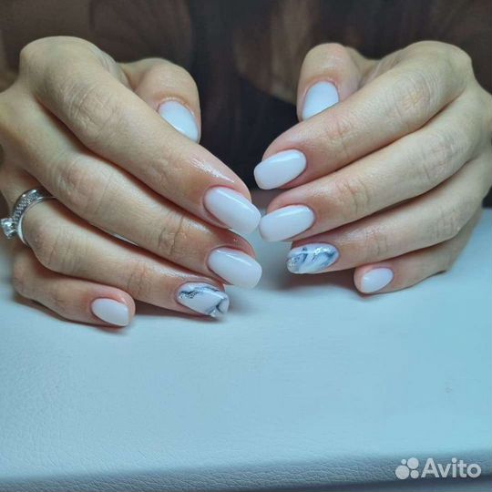 Маникюр на дому