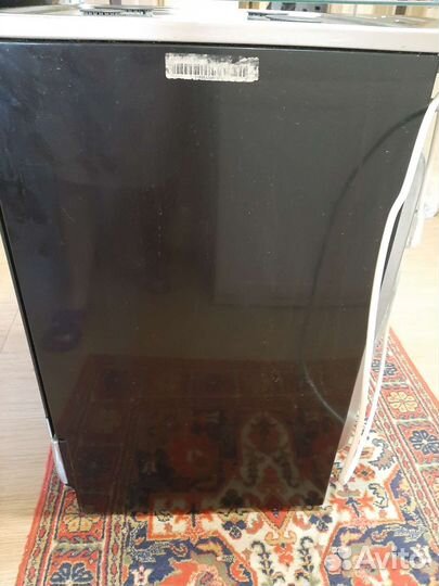 Газовая плита с электрической духовкой