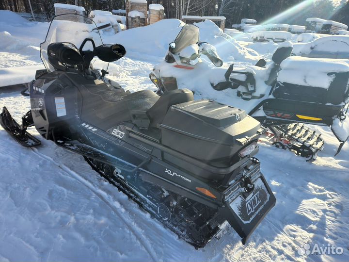 Снегоход BRP Commander 800R E-Tec 500км