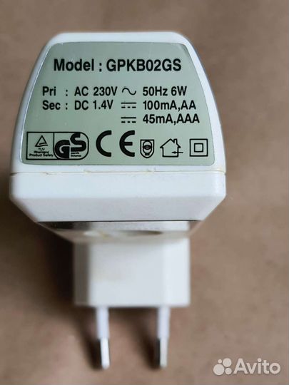 Зарядное устройство GP для аккумуляторов аа и ааа