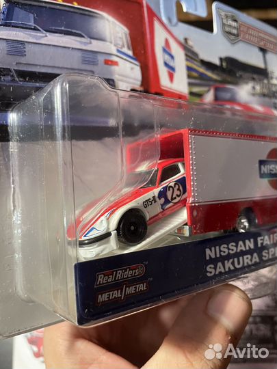 Hot Wheels Nissan Fairlady Z Sakura Sprinter