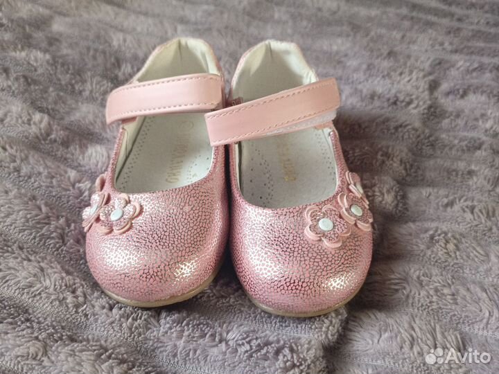 Туфли для девочки 22р
