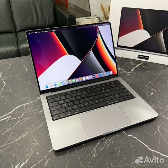 Apple MacBook Pro 14 M1 Pro (2021) 16/512gb