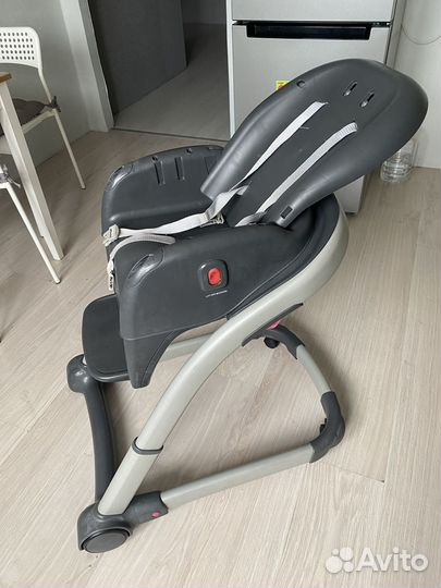 Стул для кормления Graco Blossom 4-in-1 High Chair