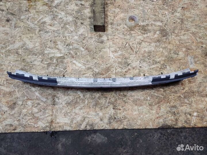 Усилитель переднего бампера, Volvo 960