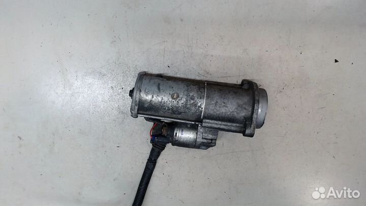 Стартер Hyundai H-1 Starex