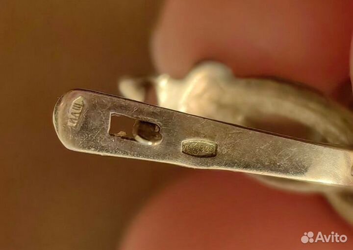 Серебряный комплект серьги и кольцо с жемчугом