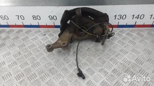 Ступица передняя правая toyota verso AR2 (AVN20N90