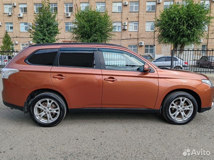 Mitsubishi Outlander 2.4 CVT, 2012, 170 122 км