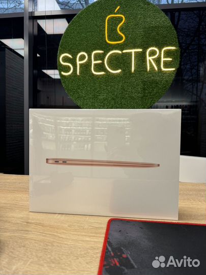 Apple macbook air 13 M1 8/256
