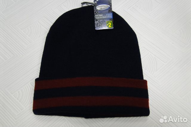 Шапка вязаная, трикотаж. Новая. Куплена в Канаде