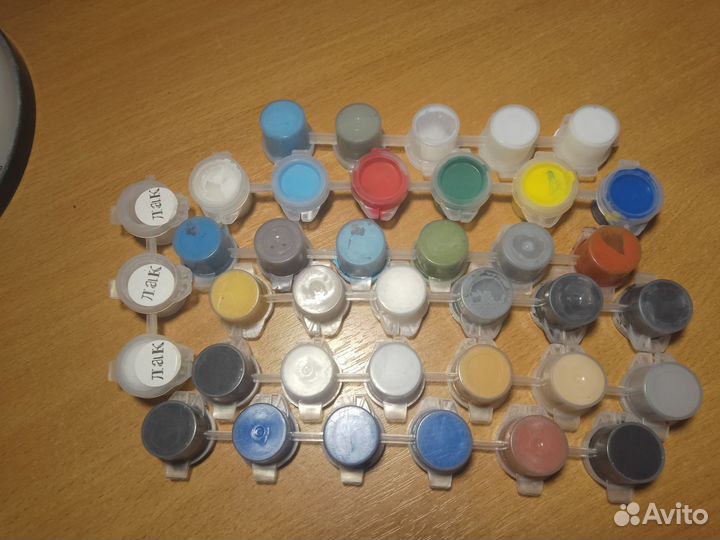 Акриловые краски художественные