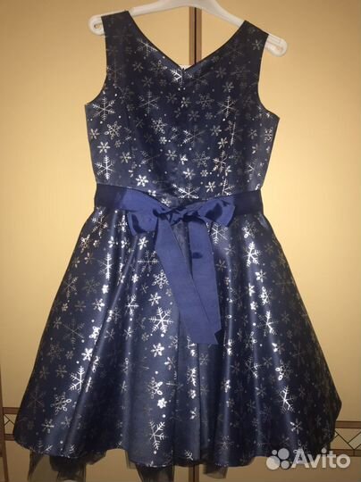 Платье для девочки новогоднее