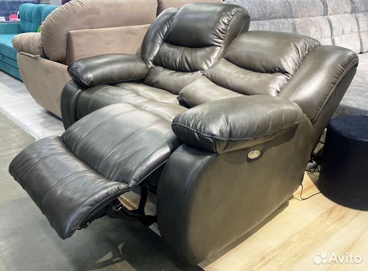 Диван реклайнер Buen