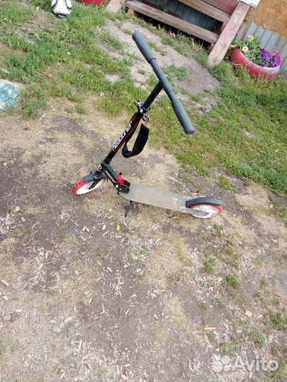 Трюковой самокат