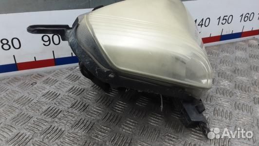 Фара правая toyota RAV 4 ZCA2 (HBR01MU01)