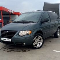 Chrysler Town & Country 3.3 AT, 2005, 344 000 км, с пробегом, цена 830 000 руб.