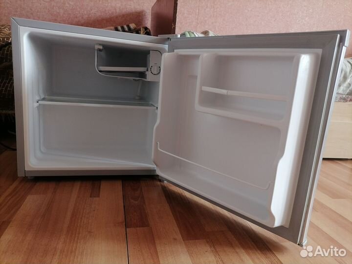 Холодильник бу маленький
