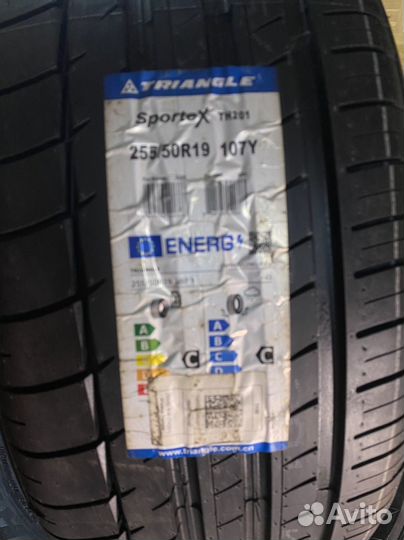 Triangle TH201 Sportex 255/50 R19 107Y