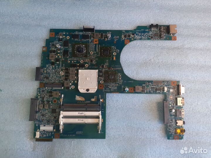7552g Материнская плата нерабочая