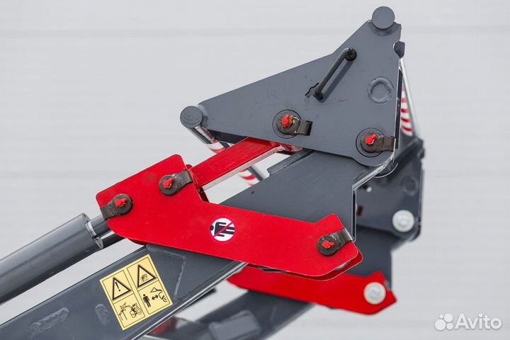 Фронтальный погрузчик T-219 (800) Metal-Fach