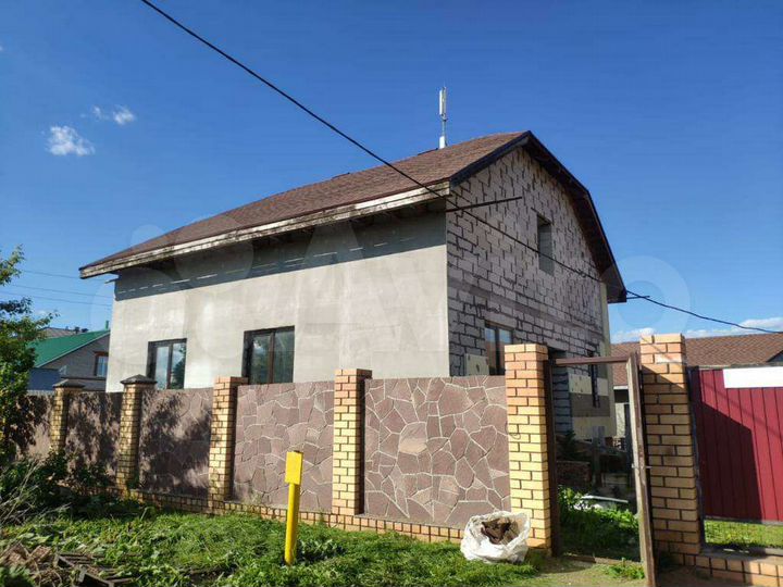 Дом 250 м² на участке 7 сот.