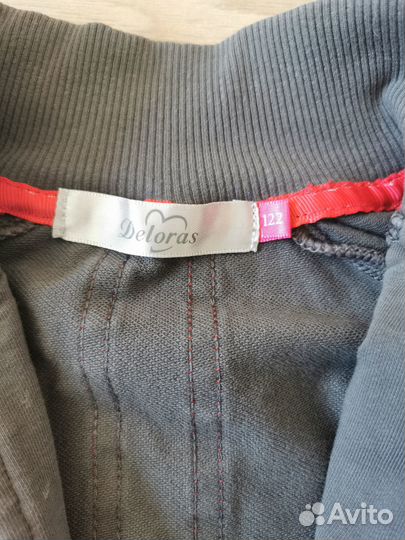 Продам спортивный костюм для девочки рост 122см