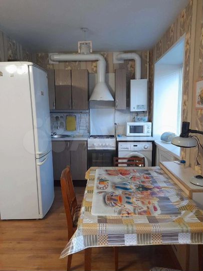 2-к. квартира, 46 м², 3/4 эт.